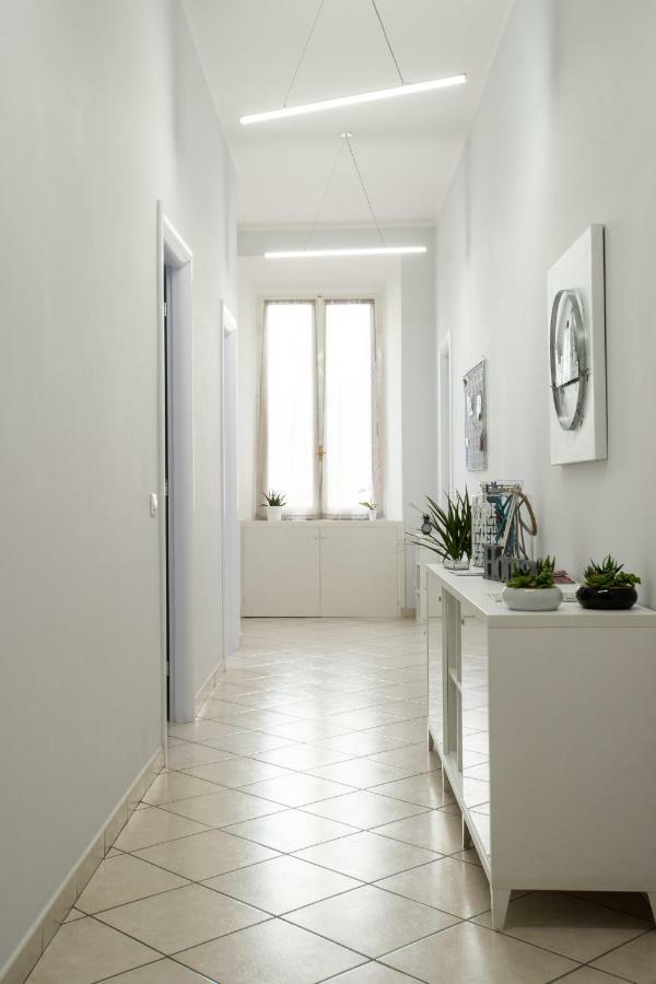 Villa Enjoy Ponte Lungo à Rome Extérieur photo